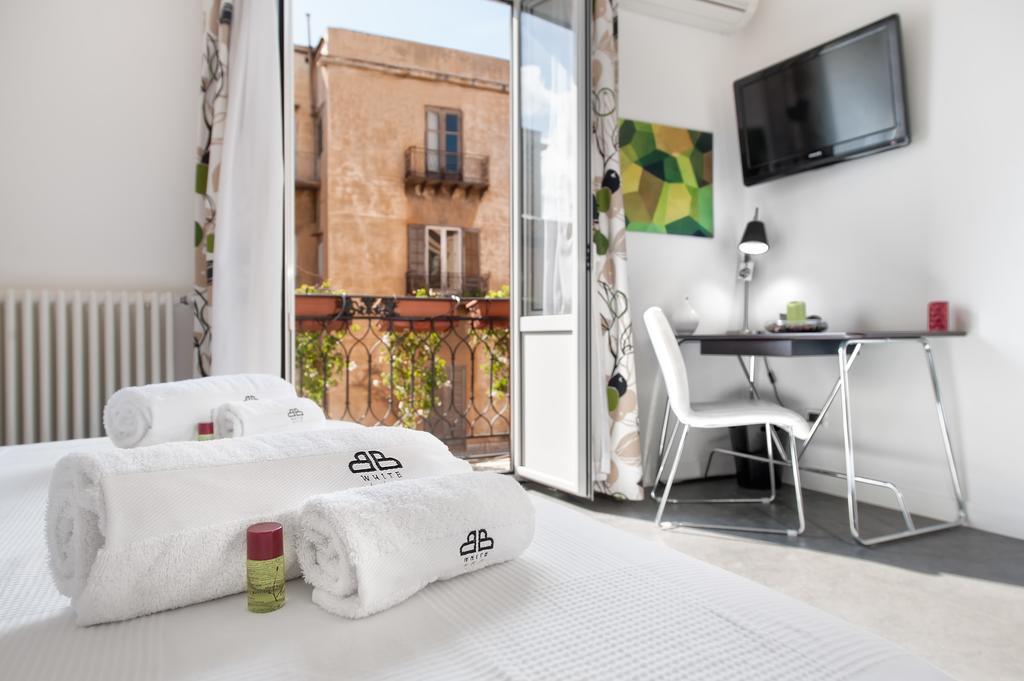 White Couette-café 5*