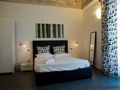 White Bed and breakfast 5*